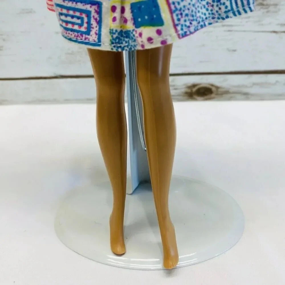 MATTEL BARBIE Blonde Hair Blue Eyes Bodysuit Skirt Outfit 12" Tall - Picture 8 of 13